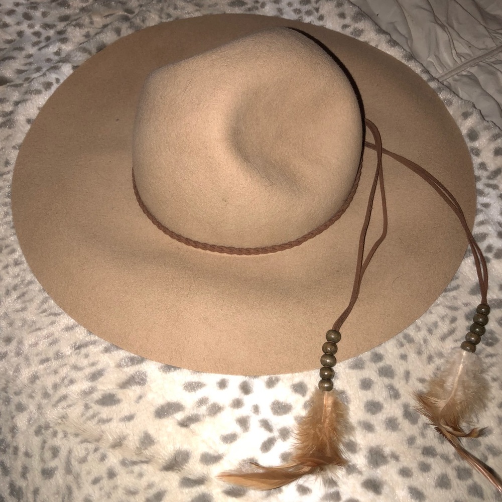 Kendall & Kylie Tan felt hat